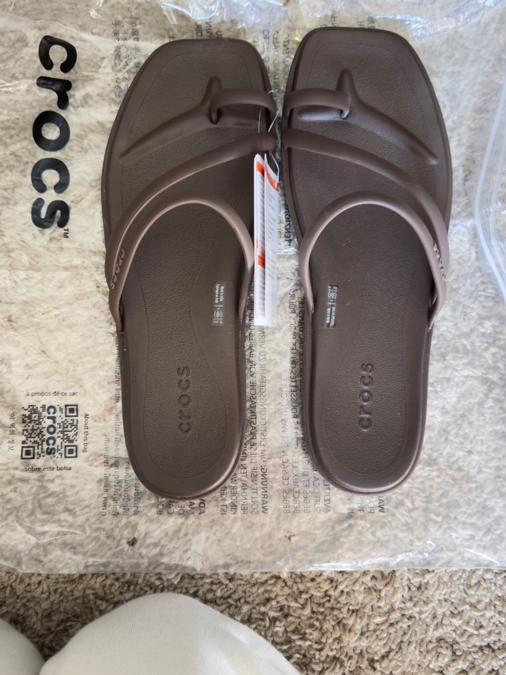 CROCS Women's Chocolate Brown Thong Sandals